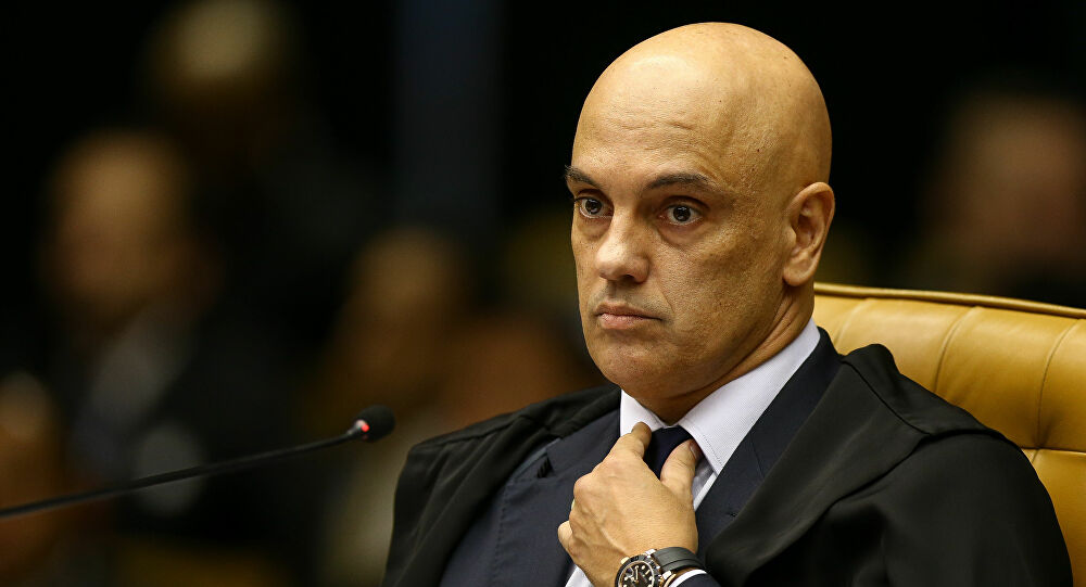 Twitter diz que decisão de Moraes contra perfis bolsonaristas é "desproporcional"