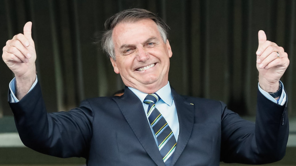 Pesquisa: Bolsonaro venceria todos os candidatos se a eleição de 2022 fosse hoje