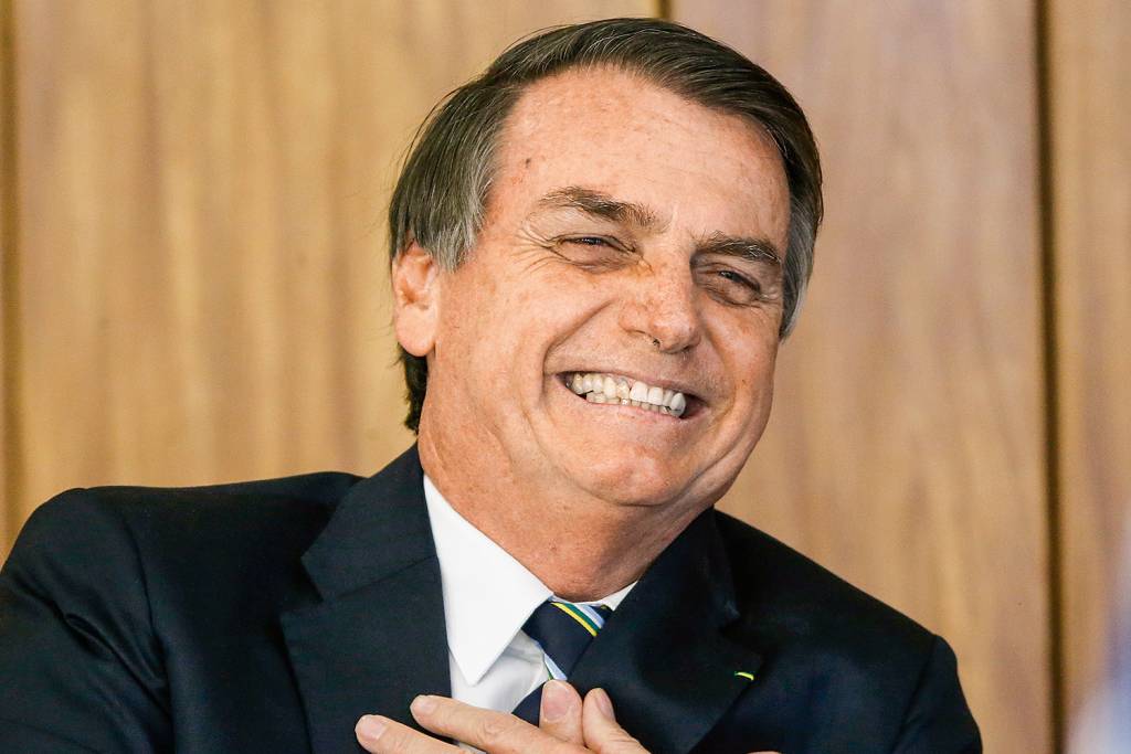 "A nossa cloroquina chegou na China", diz Bolsonaro ao falar de nova recomendação