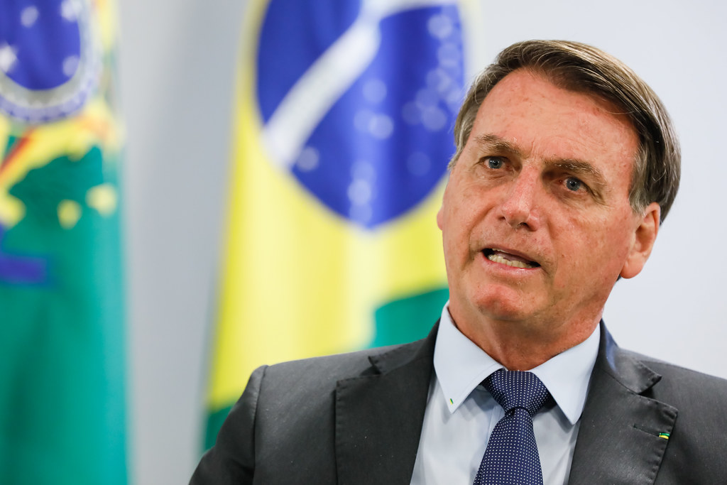 "Qualquer um que eu indicasse estaria levando tiro", diz Bolsonaro sobre o STF