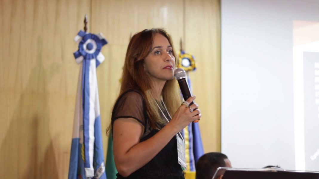 Conselheira relatora do CRM-DF, Rosylane Nascimento das Mercês Rocha.