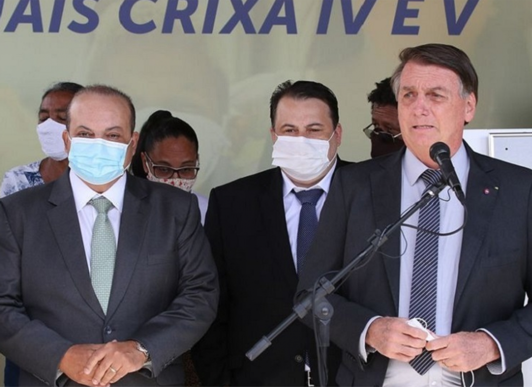 Governador de Brasília declara apoio a Bolsonaro: 