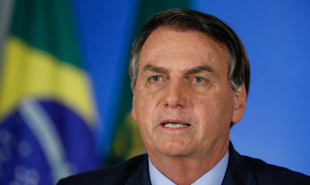 Bolsonaro sobre voto impresso: 'Quem acredita que não há fraude, por que ser contra?'