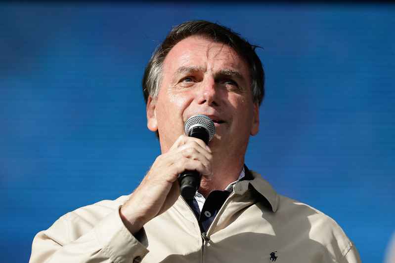 Bolsonaro ironiza críticas a jornalistas: "Vocês querem um mentiroso delicado?"