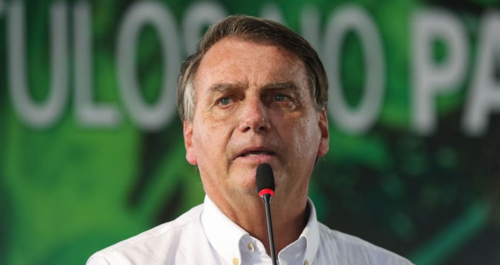 Bolsonaro sobre a compra de urnas para o voto impresso: "Democracia não tem preço"