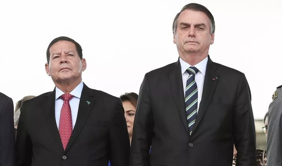 Mourão reclama da relação com Bolsonaro e diz não saber o que acontece no Planalto