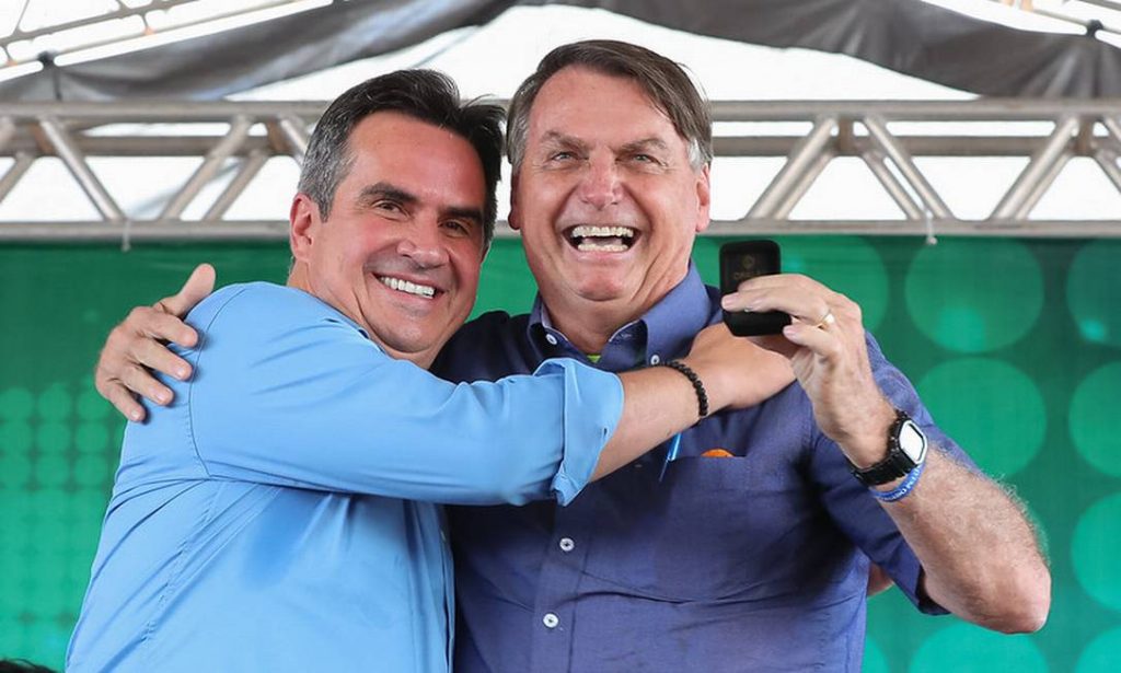 Bolsonaro explica nomeação de Nogueira: "Vou governar com um quinto da Câmara?"