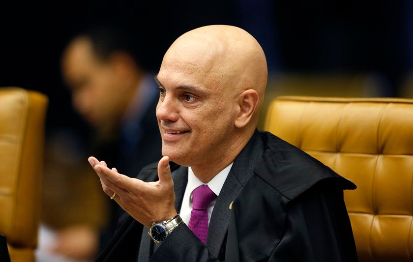 Moraes: 'Defendo a absoluta liberdade de expressão, sou contra censura prévia'