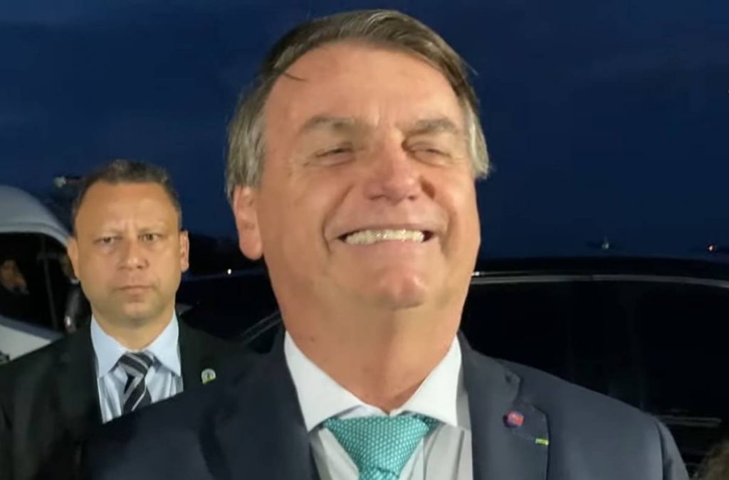 "Por mim, não teria Carnaval", diz Bolsonaro ao defender o cancelamento do evento