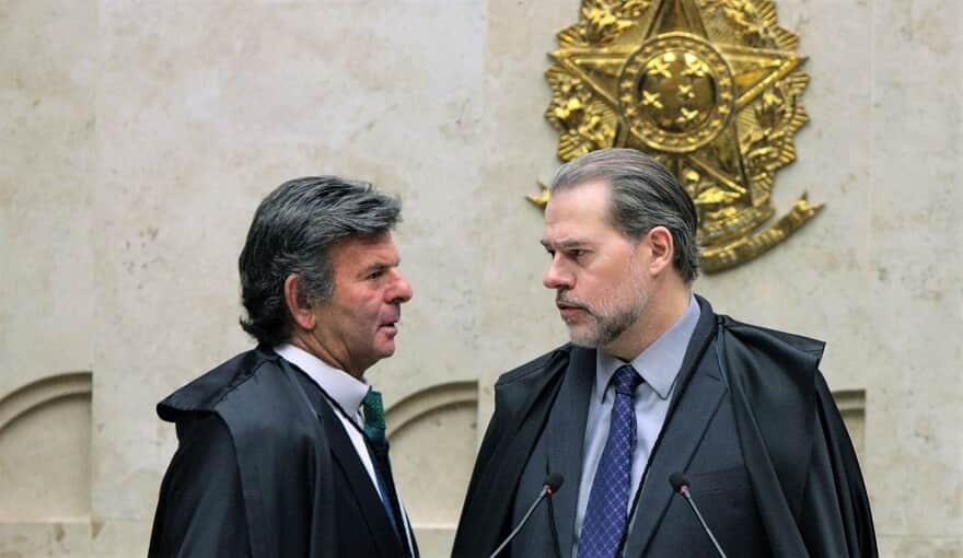 General sobe o tom contra ministros: "Rasgam a Constituição como papel higiênico"