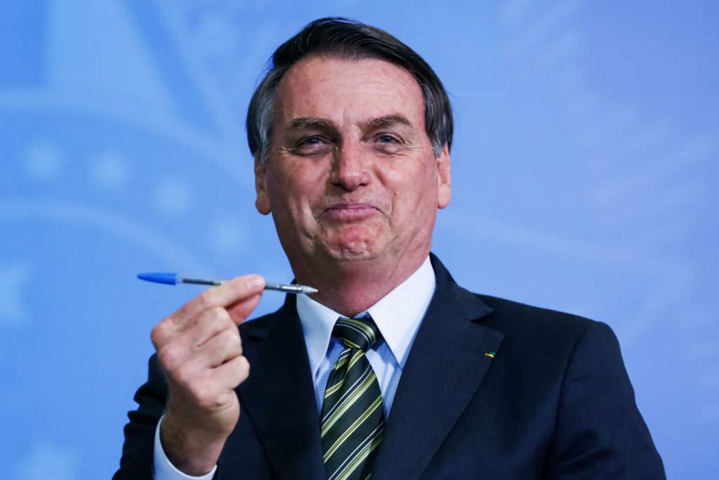 Se for reeleito, Bolsonaro diz que indicará mais 2 ministros evangélicos para o STF