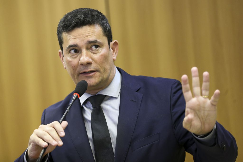 Moro admite que 'o STF proferiu decisões que minaram o combate à corrupção'