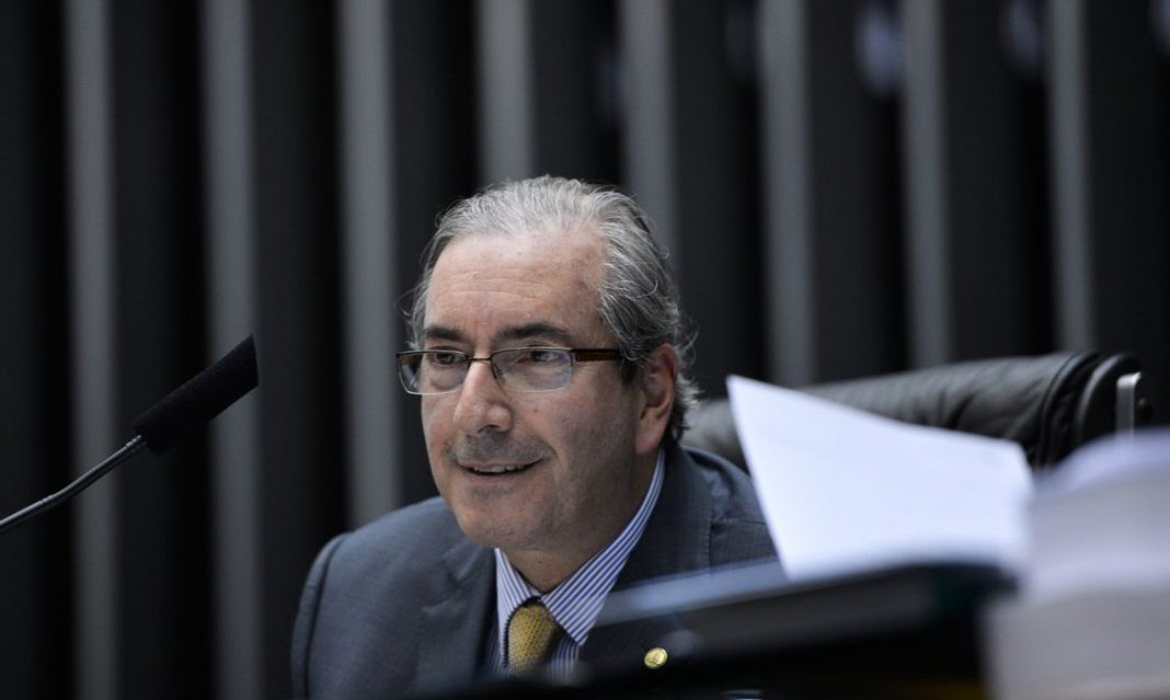 'Meu Malvado Favorito': Cunha declara apoio a Bolsonaro por luta contra o PT