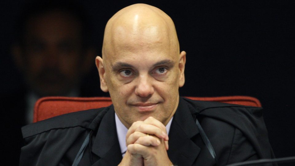 Moraes manda recado: 'Candidato que divulgar fake news nas redes será cassado'