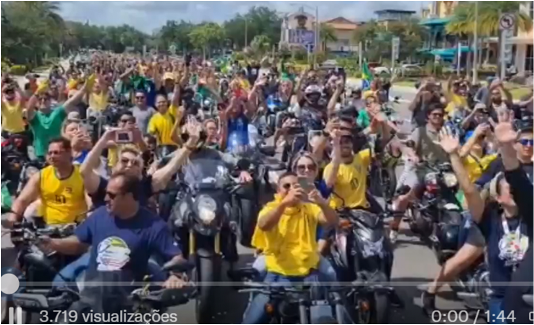 Do Brasil para os EUA: apoiadores de Bolsonaro fazem 'motociada' em Orlando; assista