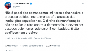 Gleissi Hoffmann sobre comandantes das Forças Armadas.