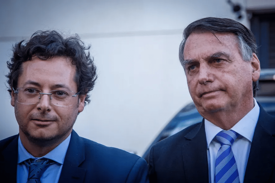 'Vamos ver com lupa candidatos que querem surfar' em Bolsonaro, avisa Wajngarten