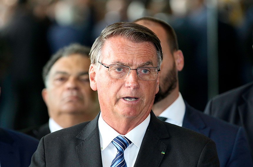 'Discutir comigo um plano para matar alguém, isso nunca aconteceu', diz Bolsonaro