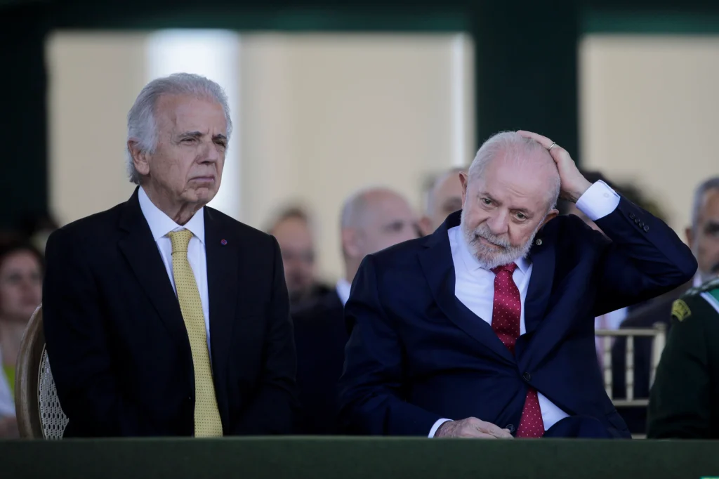 Após prisão de general, Ministro da Defesa sinaliza querer a renúncia do cargo