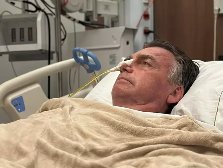 Bolsonaro apresenta 'piora clínica' e condição de saúde já preocupa apoiadores