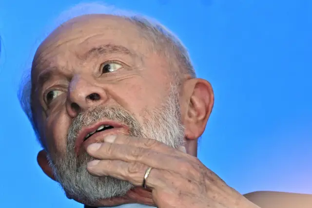 Desaprovação a Lula alcança 57% e escândalo do INSS poderá "implodir" o governo