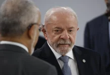 Lula deu “chilique como uma criança” ao ter fala interrompida no G7, diz aliado de Trump Lula deu "chilique como uma criança" ao ter fala interrompida no G7, diz aliado de Trump
